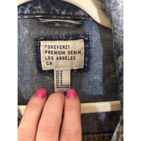Forever 21 Premium Denim Classic Jean Jacket Los Angeles M 6-8 - Picture 2 of 6